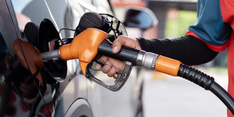 Fuel price hikes from 4 March | Southafriworld